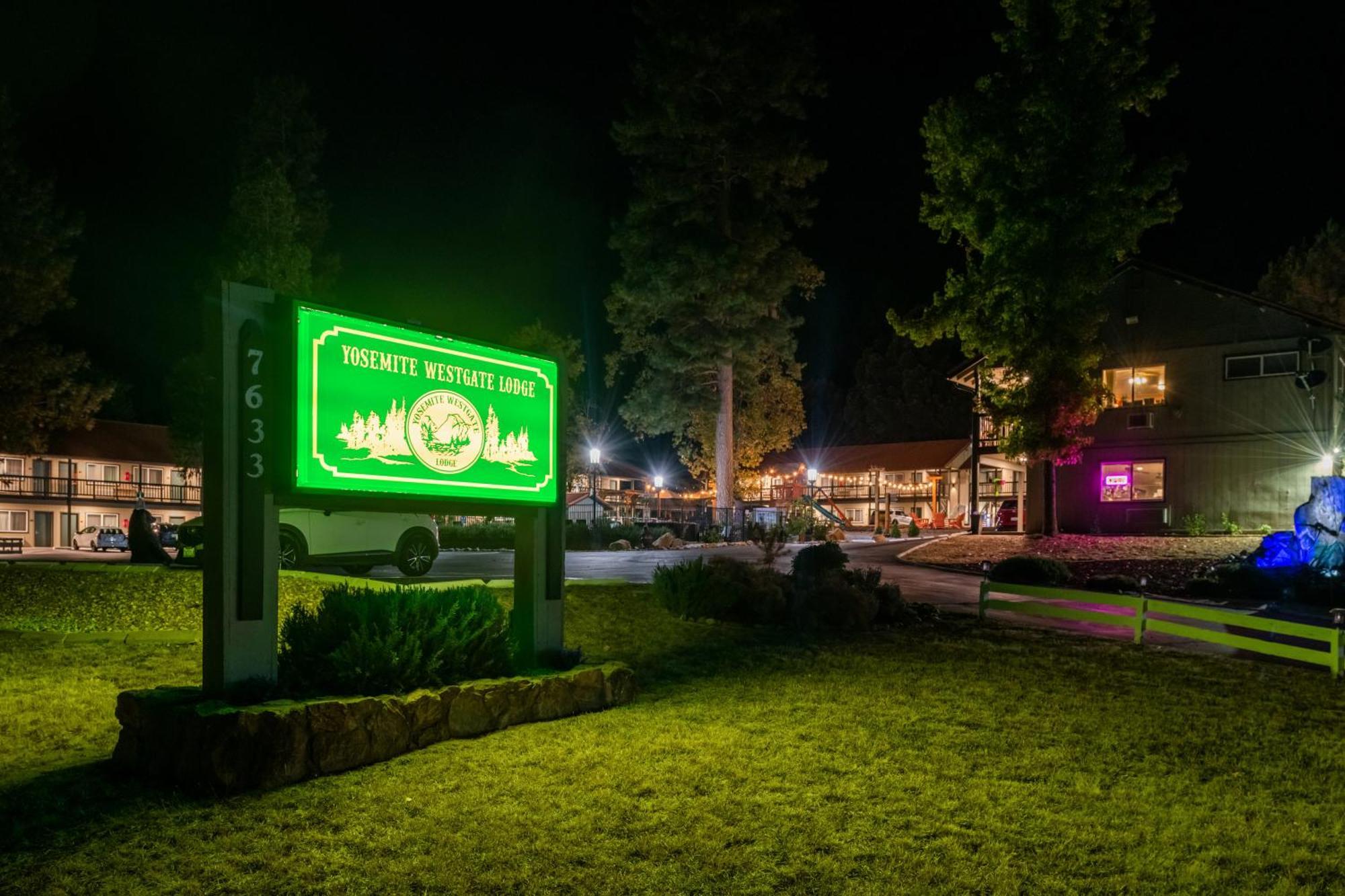 Yosemite Westgate Lodge Groveland Exterior foto