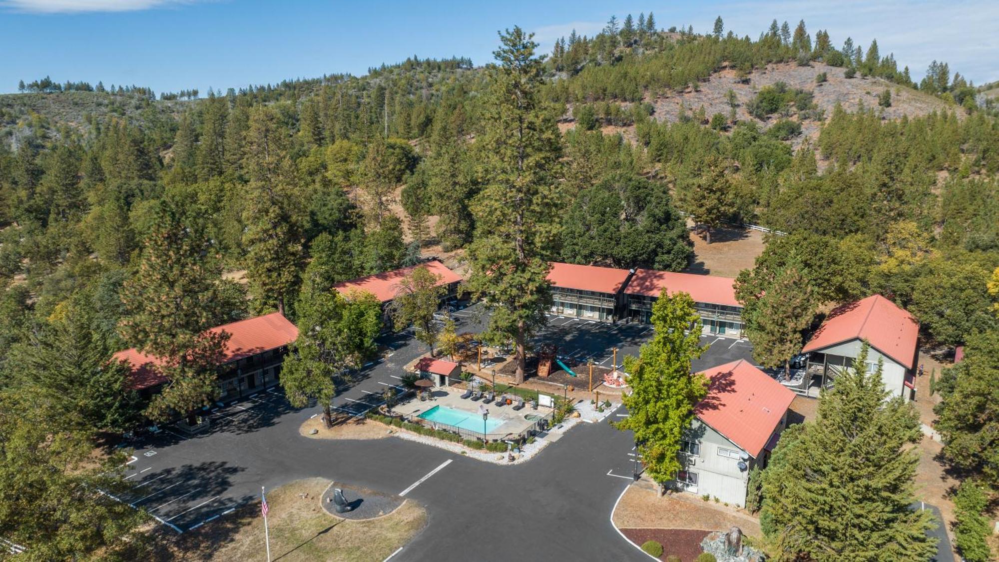 Yosemite Westgate Lodge Groveland Exterior foto
