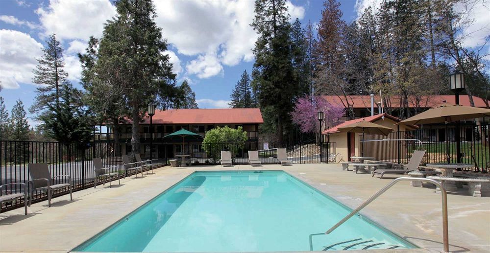 Yosemite Westgate Lodge Groveland Exterior foto